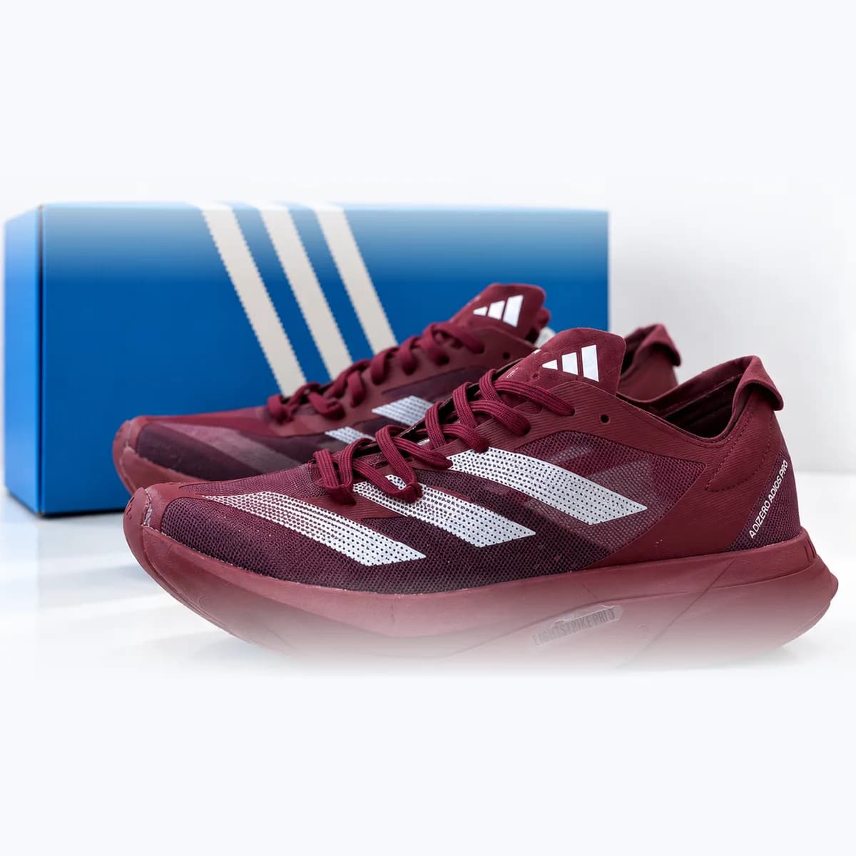 Adizero Adios Pro bordô