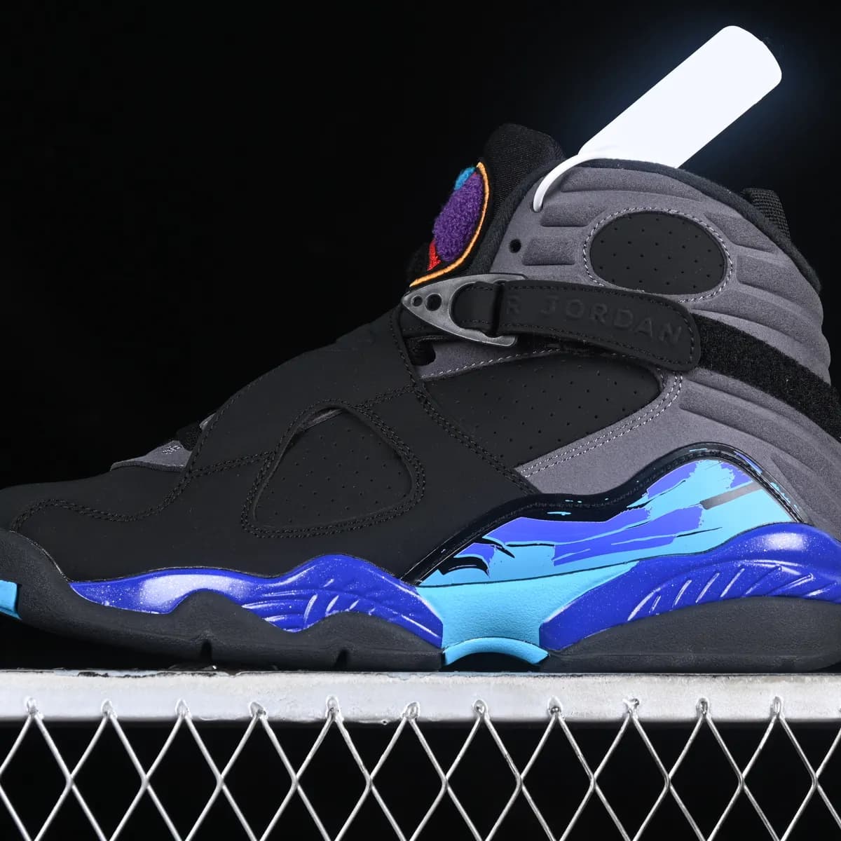 Air Jordan 8 preto e azul